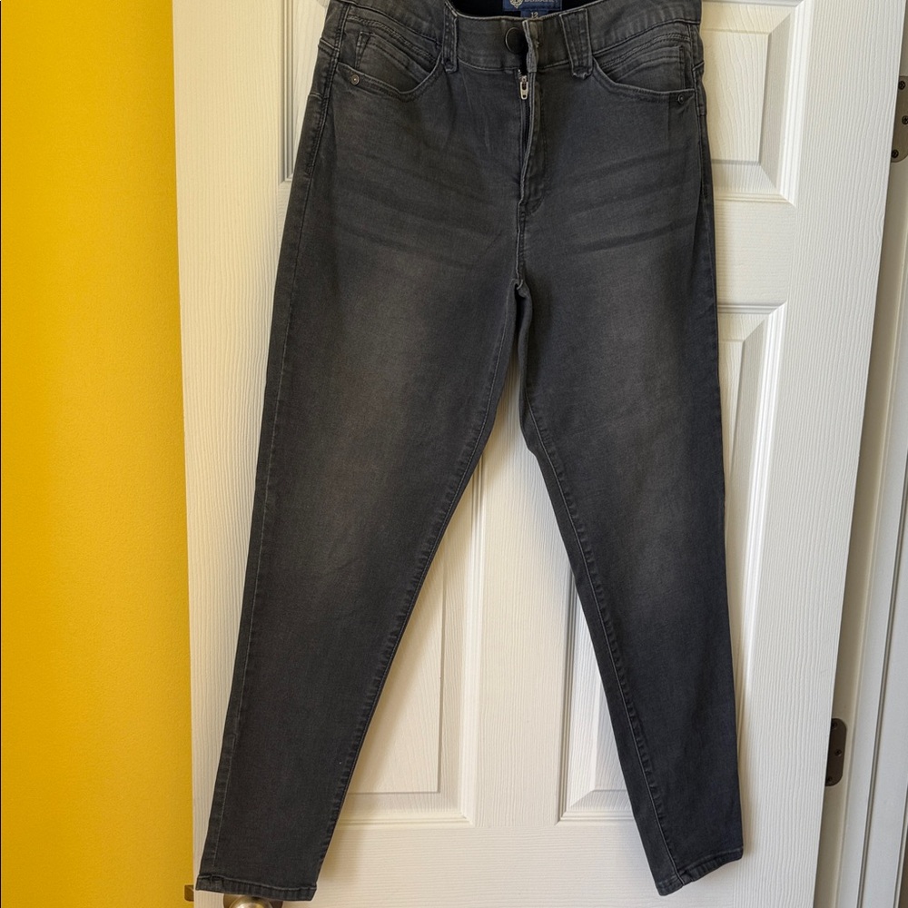 Democracy gray jeans